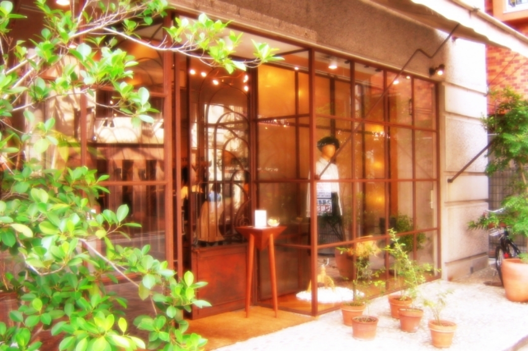 RAY BLUEのお店の外観